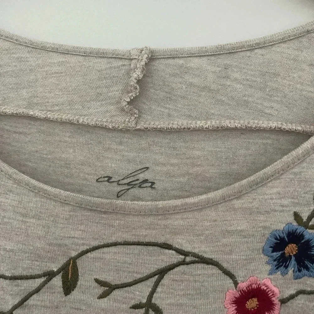 Francescas Alya long sleeve top - Picture 4 of 9